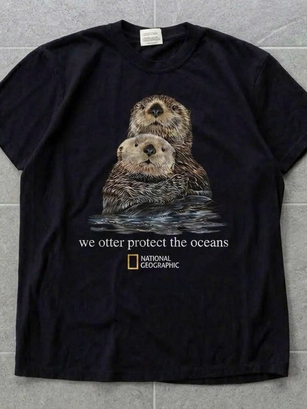 National Geographic Black Otter Duo Tee